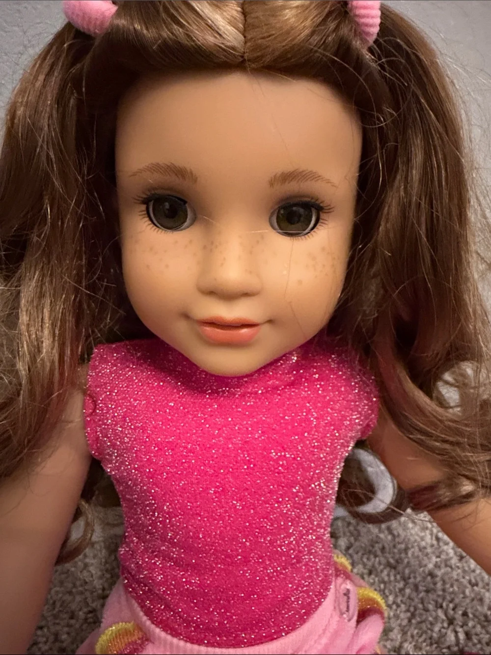 VEUC BARELY USED American girl doll LILA